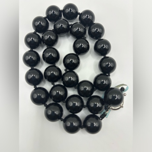 Onyx Bead Necklace - Picture 4 of 7